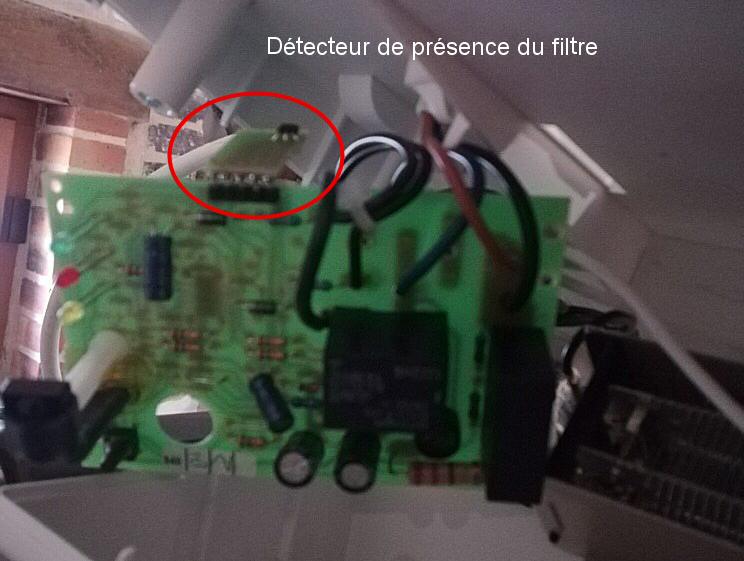 circuit électrique avec le détecteur de présence du filtre