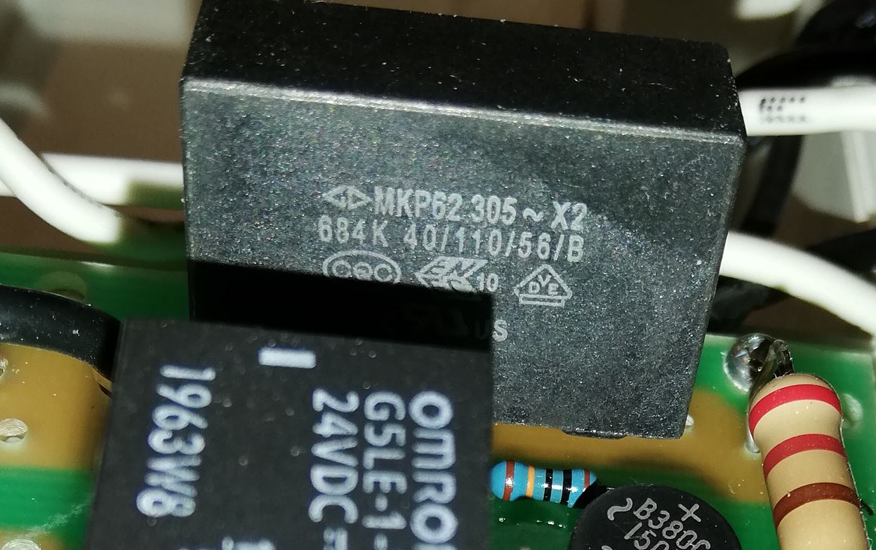 Condensateur 0,68 MKP X2