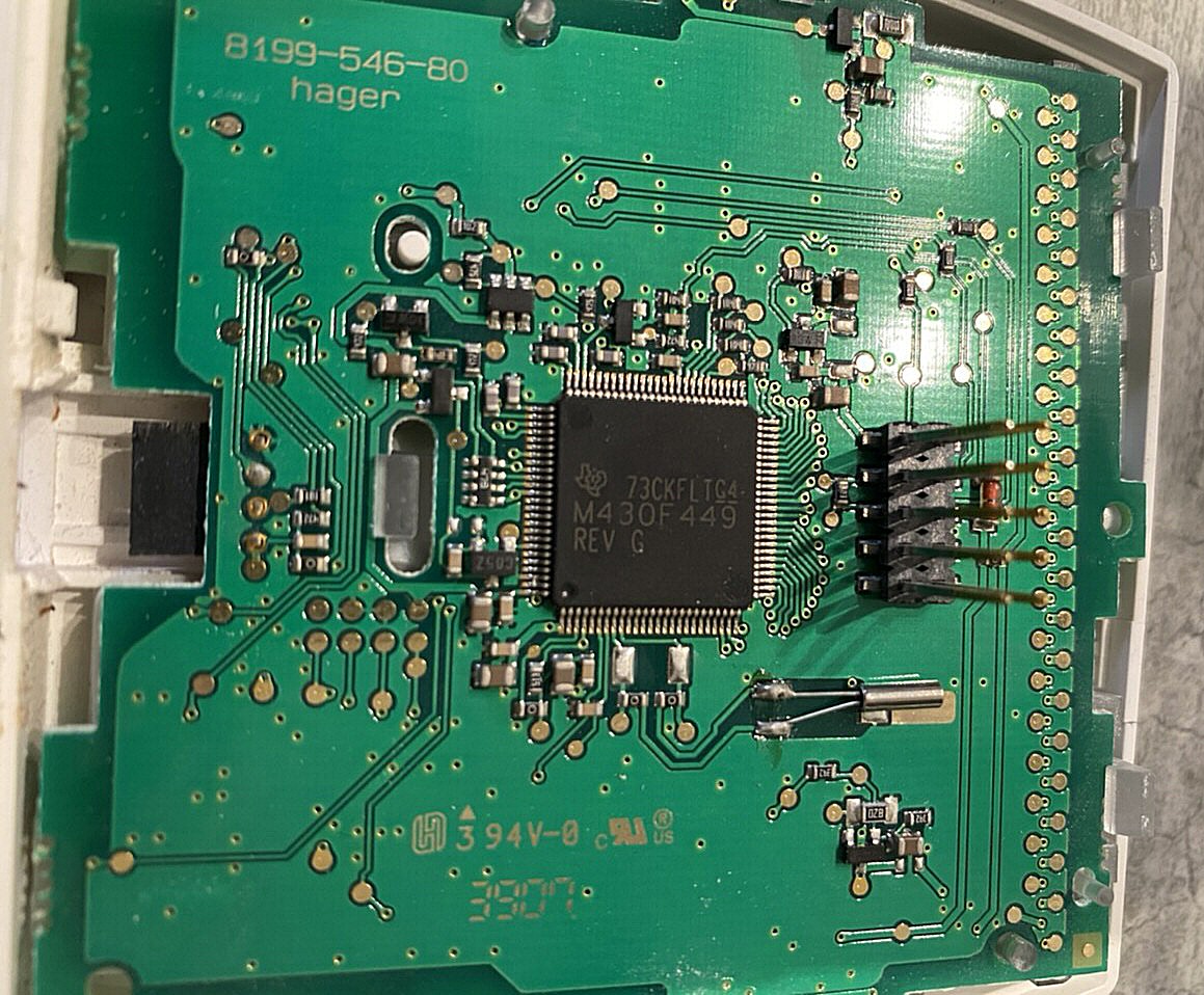 Carte électronique de la console murale du programmateur Hager 49111